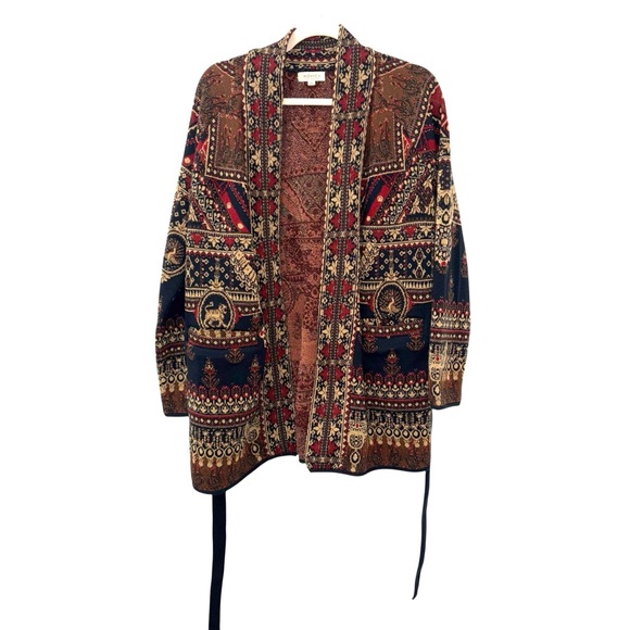 Novica Floral Viscose Blend Jacquard Jacket from India, 'Artful Shimmer' size M - Picture 10 of 10